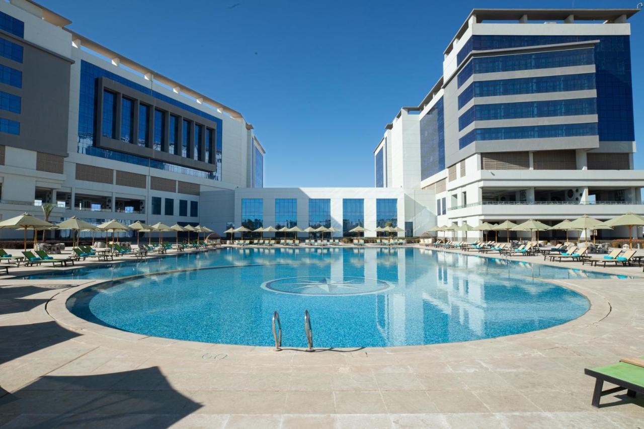 Tolip Olympic International City New Cairo Esterno foto