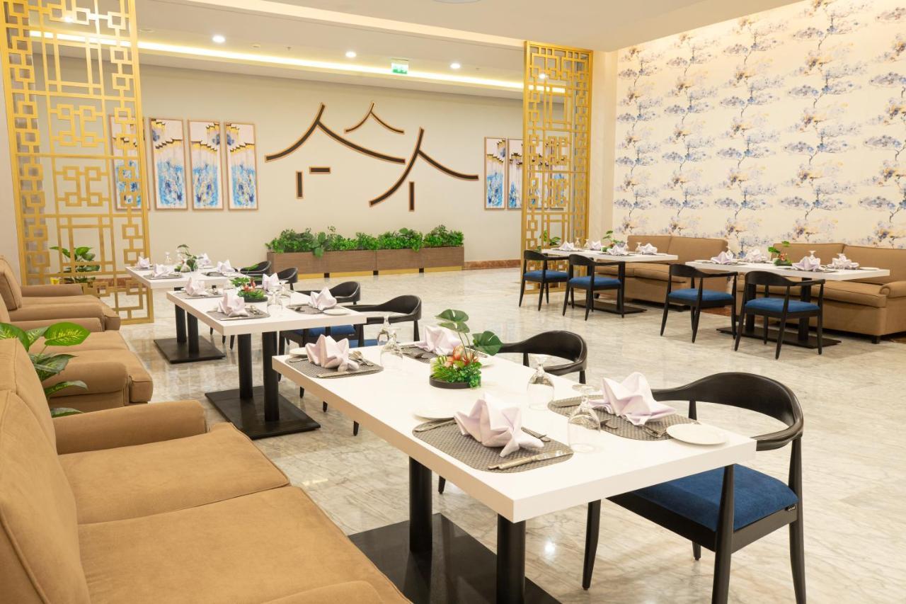 Tolip Olympic International City New Cairo Esterno foto