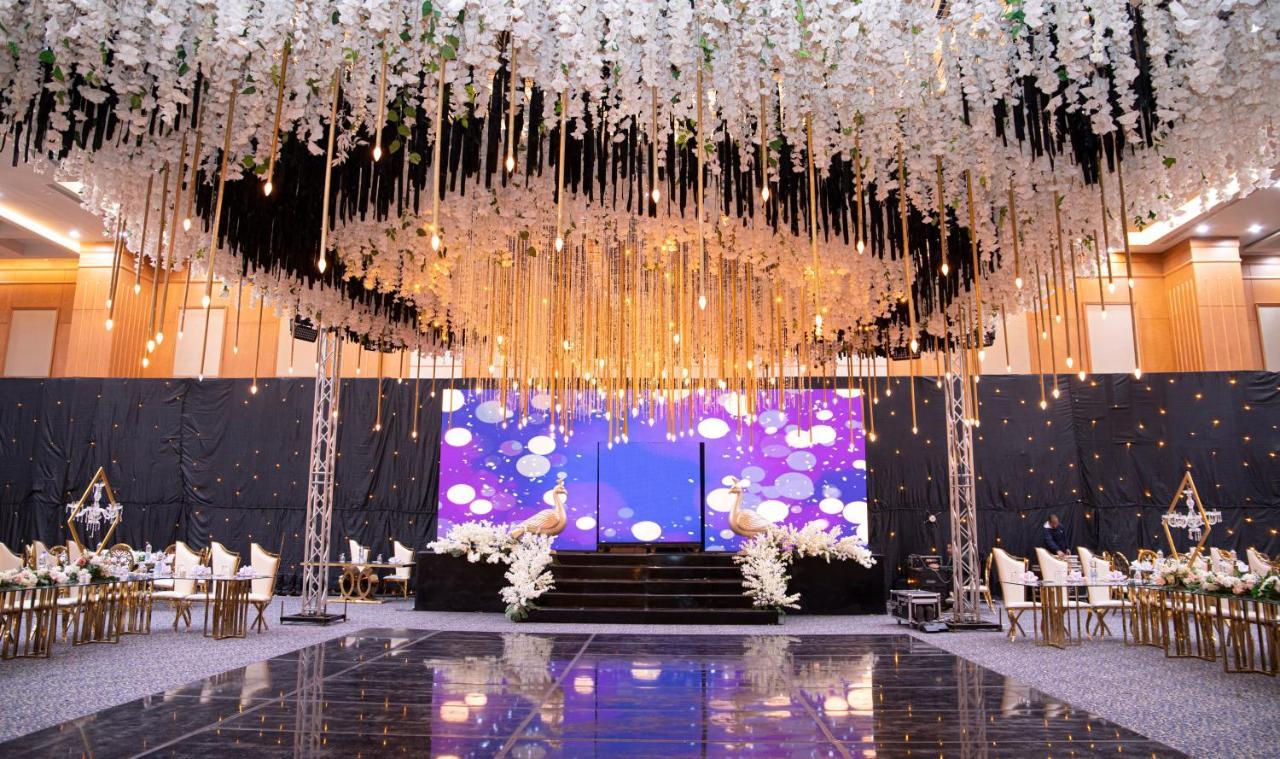 Tolip Olympic International City New Cairo Esterno foto