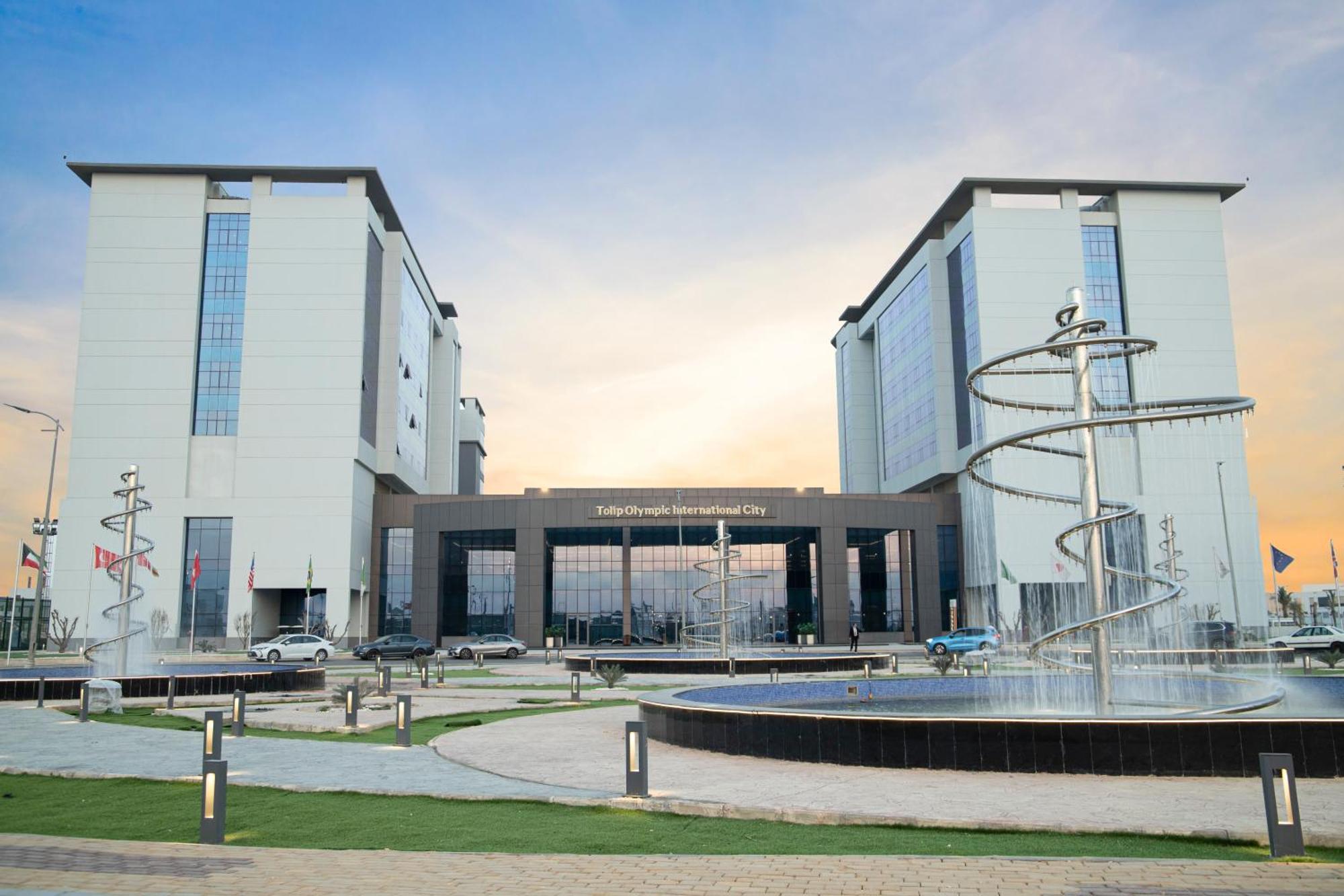 Tolip Olympic International City New Cairo Esterno foto